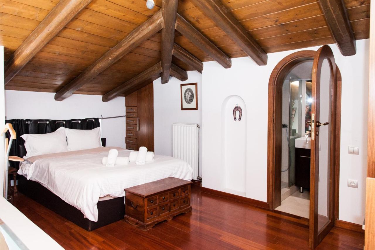 Unique Apt W/ Veranda Walking Distance To Sites Apartment Athens Ngoại thất bức ảnh